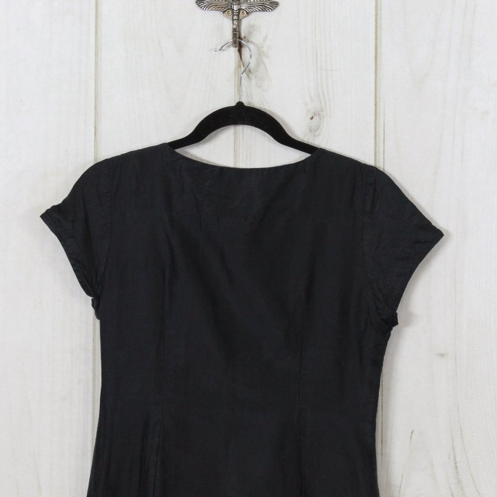 Things Of Substance Black Silk Cap Sleeve Embroidered Pleated Dress Size 8 - Picture 8 of 14